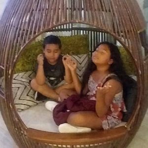 Meet your Posher, Devon